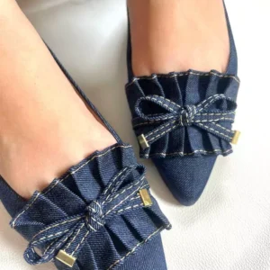 Sapatilha feminina Jeans com babadinho e lacinho jeans