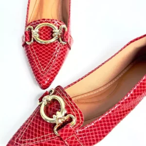 Sapatilha Feminina Vermelha com Argola Dourada