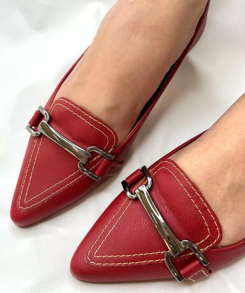 Sapatilha Vermelho feminina com Enfeite Reto Ônix