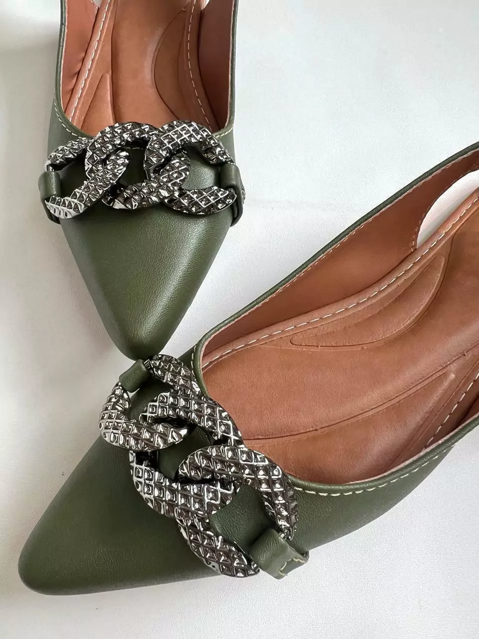 Slingback Verde Oliva feminino Com Corrente