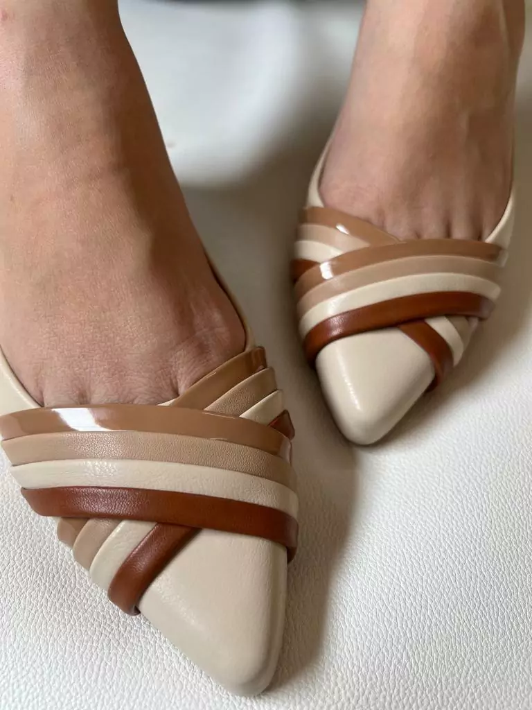 Sapatilha Areia Feminina com detalhes color