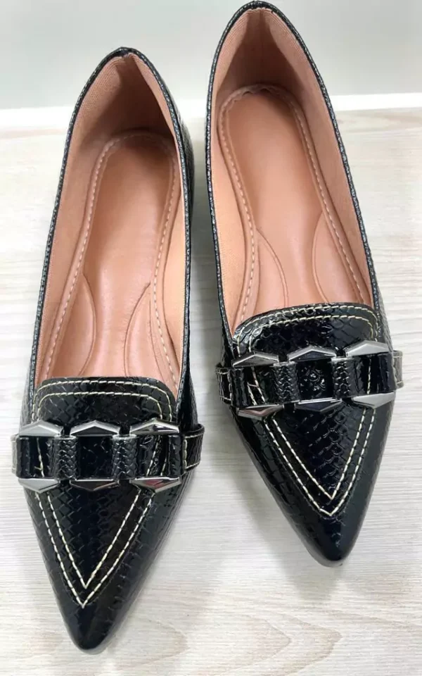 Sapatilha Croco Feminina Verniz Preto Com Fivela - Image 4
