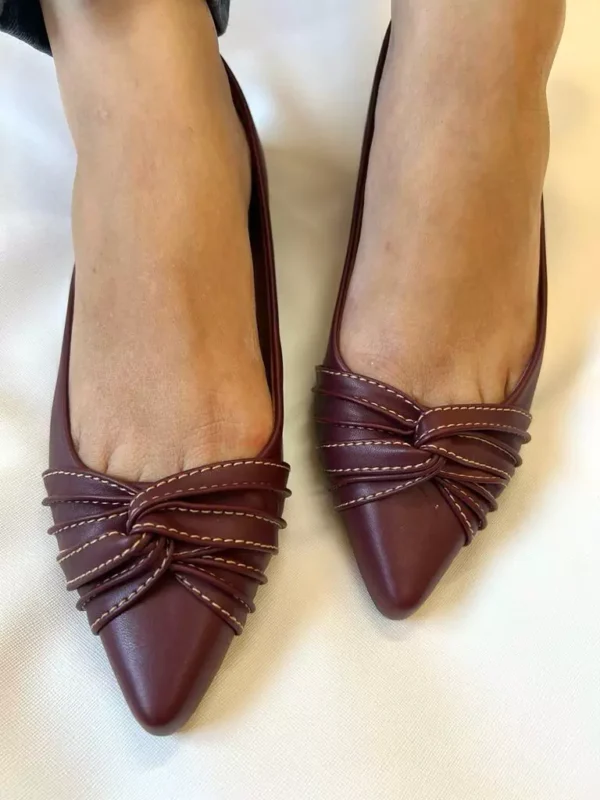 Sapatilha Marsala com entrelaços feminina - Image 2