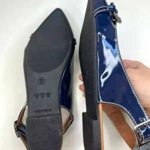 Slingback Preto Verniz feminino Com Corrente