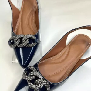 Slingback Preto Verniz feminino Com Corrente