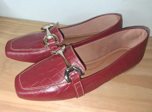 Mocassim feminino Bico Quadrado Marsala enfeite reto - Image 3