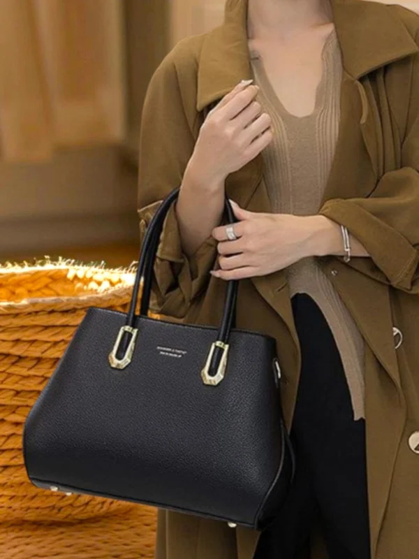 Bolsa feminina clássica preta (30 cm) - Image 3