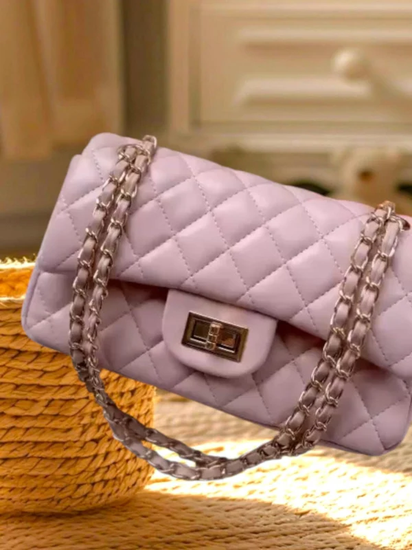 Bolsa feminina em matelasse rosa