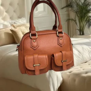 Bolsa feminina cor caramelo com bolsos (27 cm)