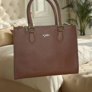 Bolsa feminina marron snails com detalhes dourados (29 cm)